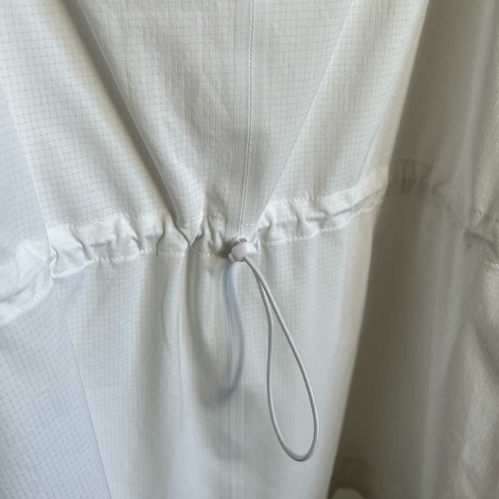 Athleta Boundless Tank Top White Medium Women’s Athletic Workout Yoga Running - Picture 8 of 9
